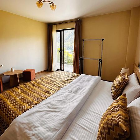 "Panorama" Kakhri Otel Mestia Dış mekan fotoğraf