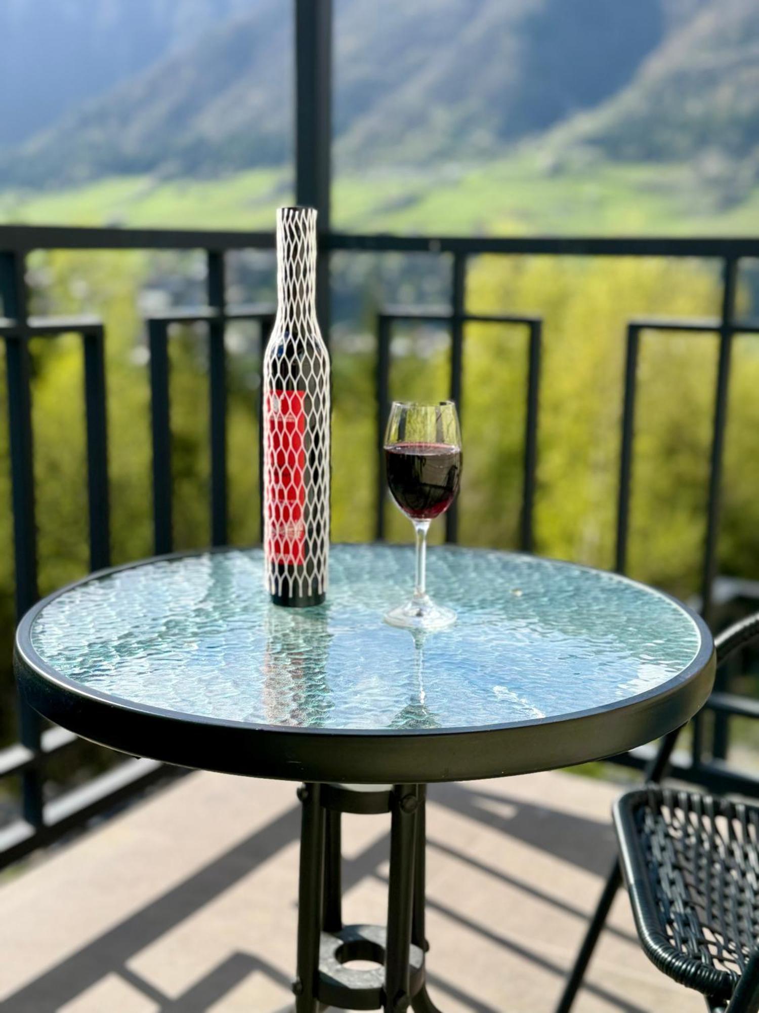 "Panorama" Kakhri Otel Mestia Dış mekan fotoğraf